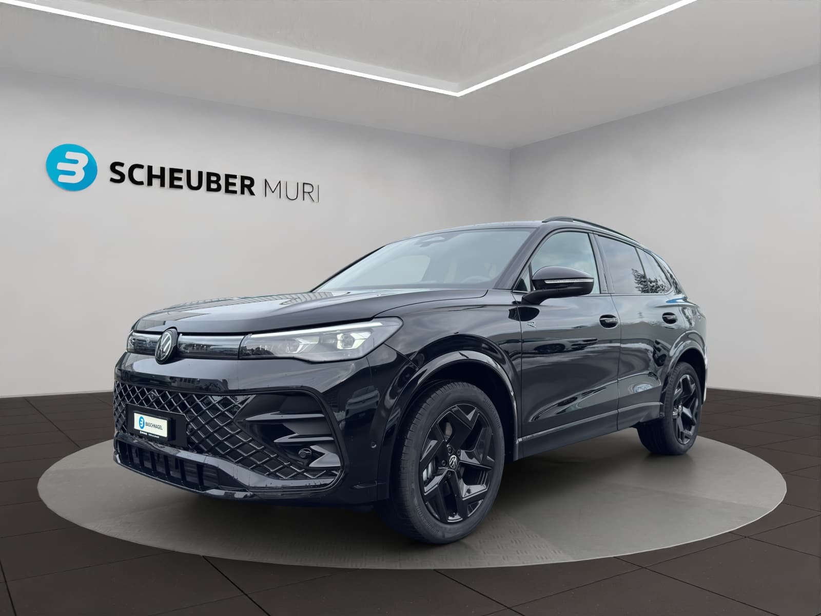 VW Tiguan 2.0 TSI DSG R-Line 4Motion - Bild 1