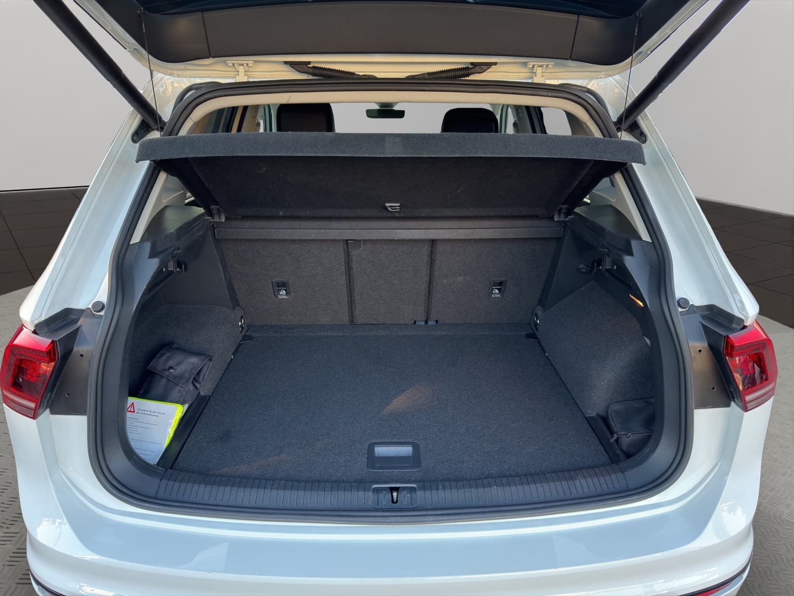 VW Tiguan 2.0TSI Highline 4Motion DSG - Bild 6