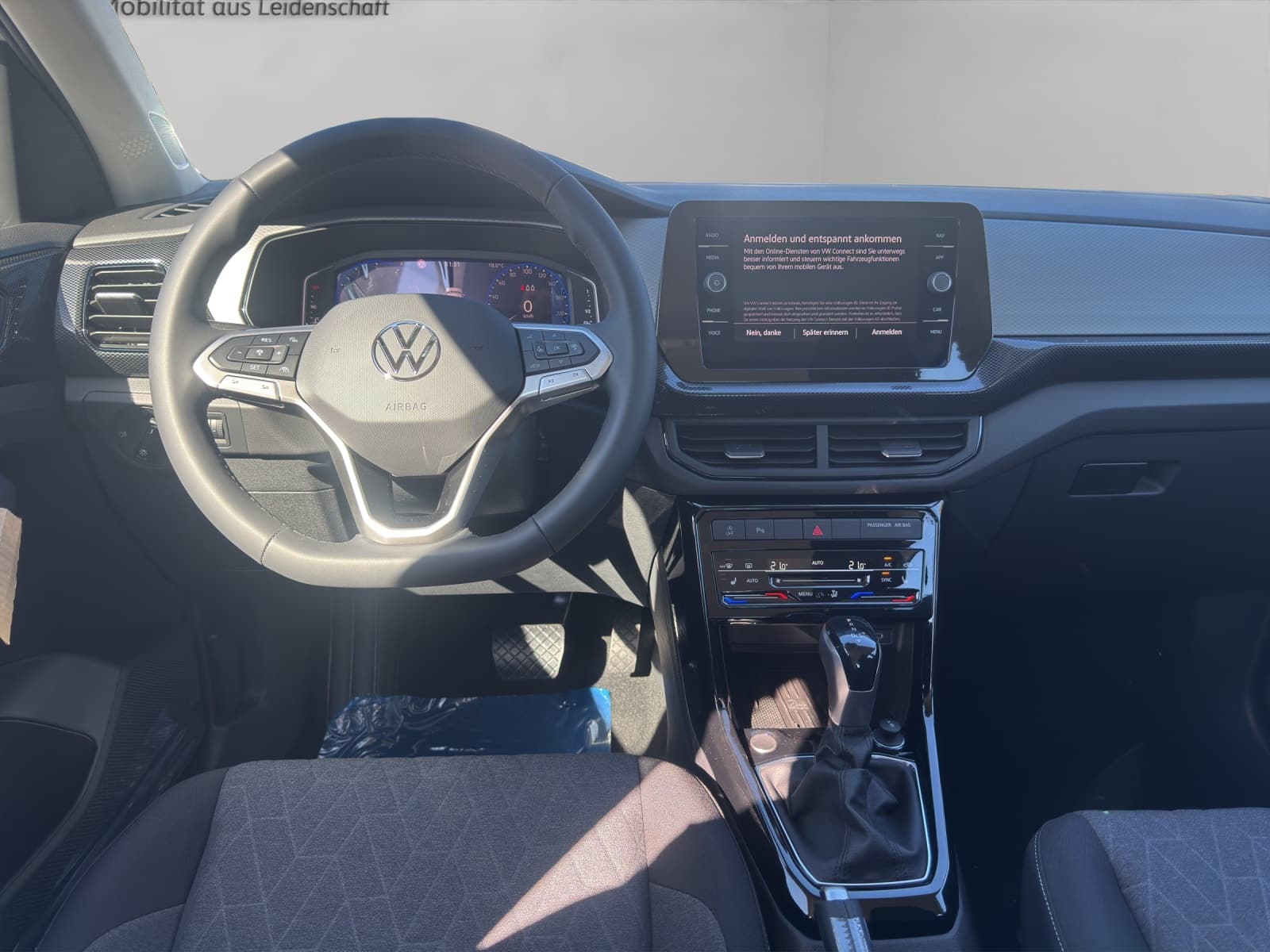 VW T-Cross 1.0 TSI EVO Life DSG - Bild 5