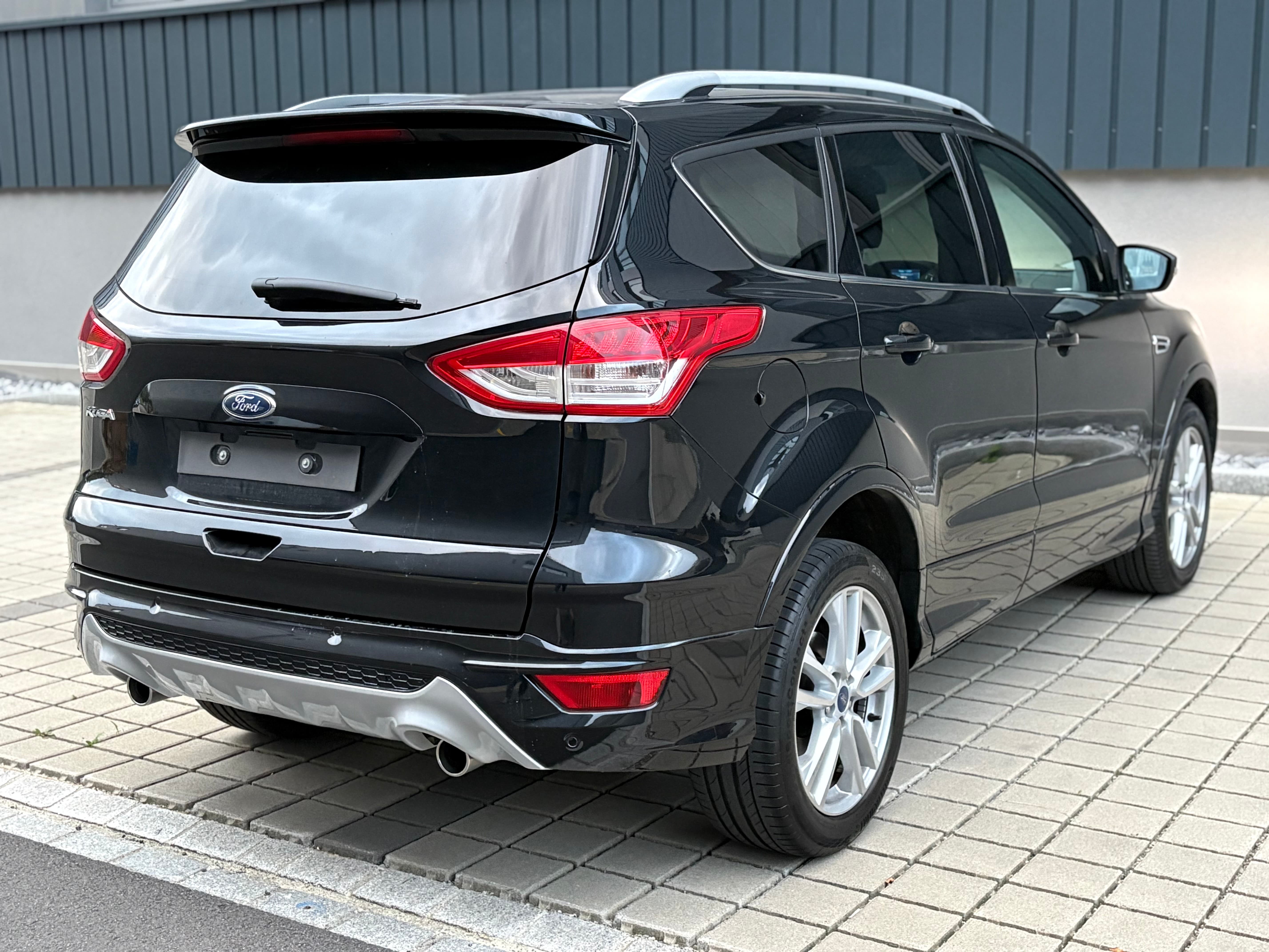FORD Kuga 2.0 TDCi Titanium S 4WD erst 16’000km aus 1.Hand - Bild 9
