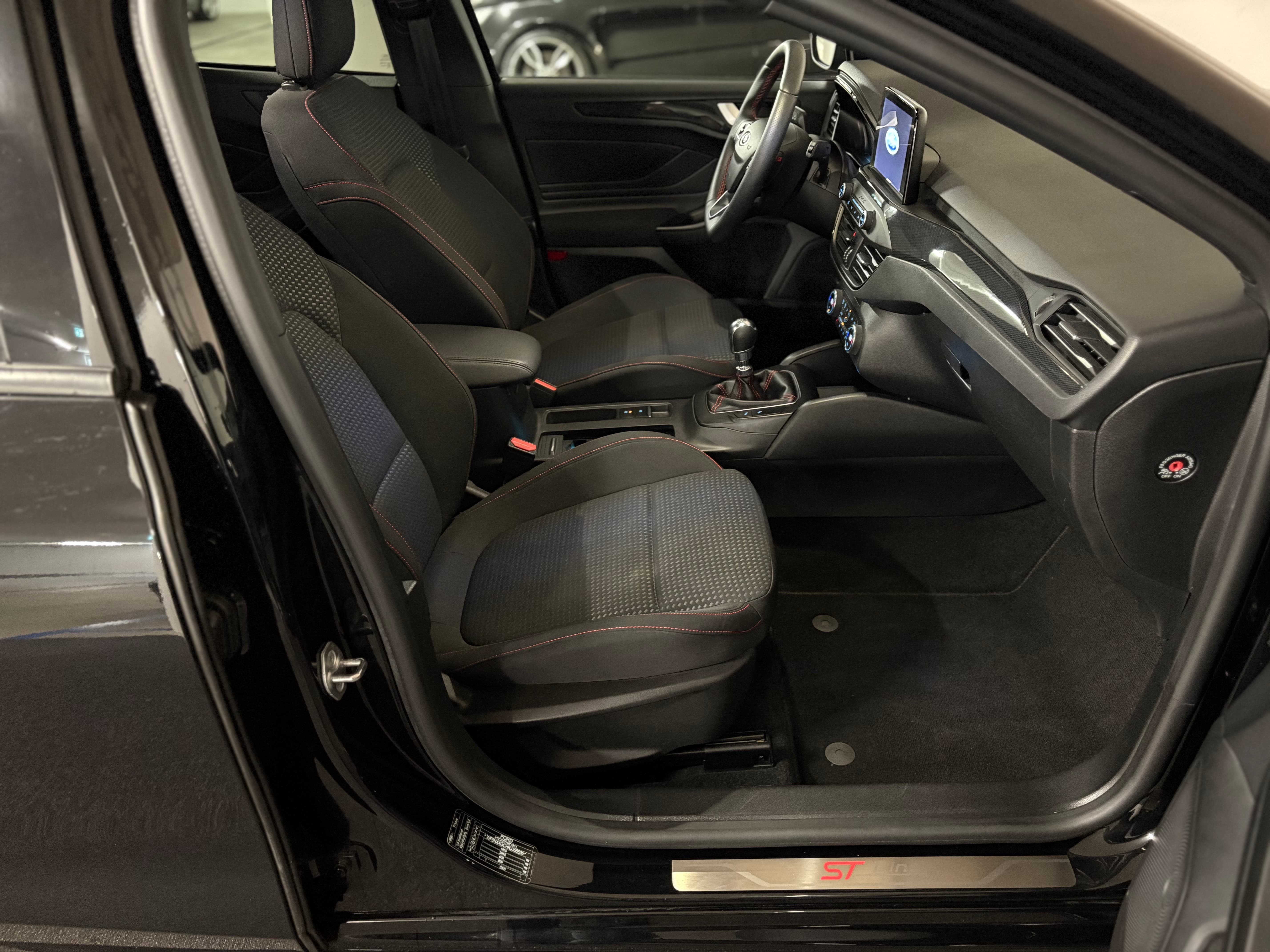 FORD Focus 1.0 SCTi ST Line Frisch ab MFK und Service - Bild 12