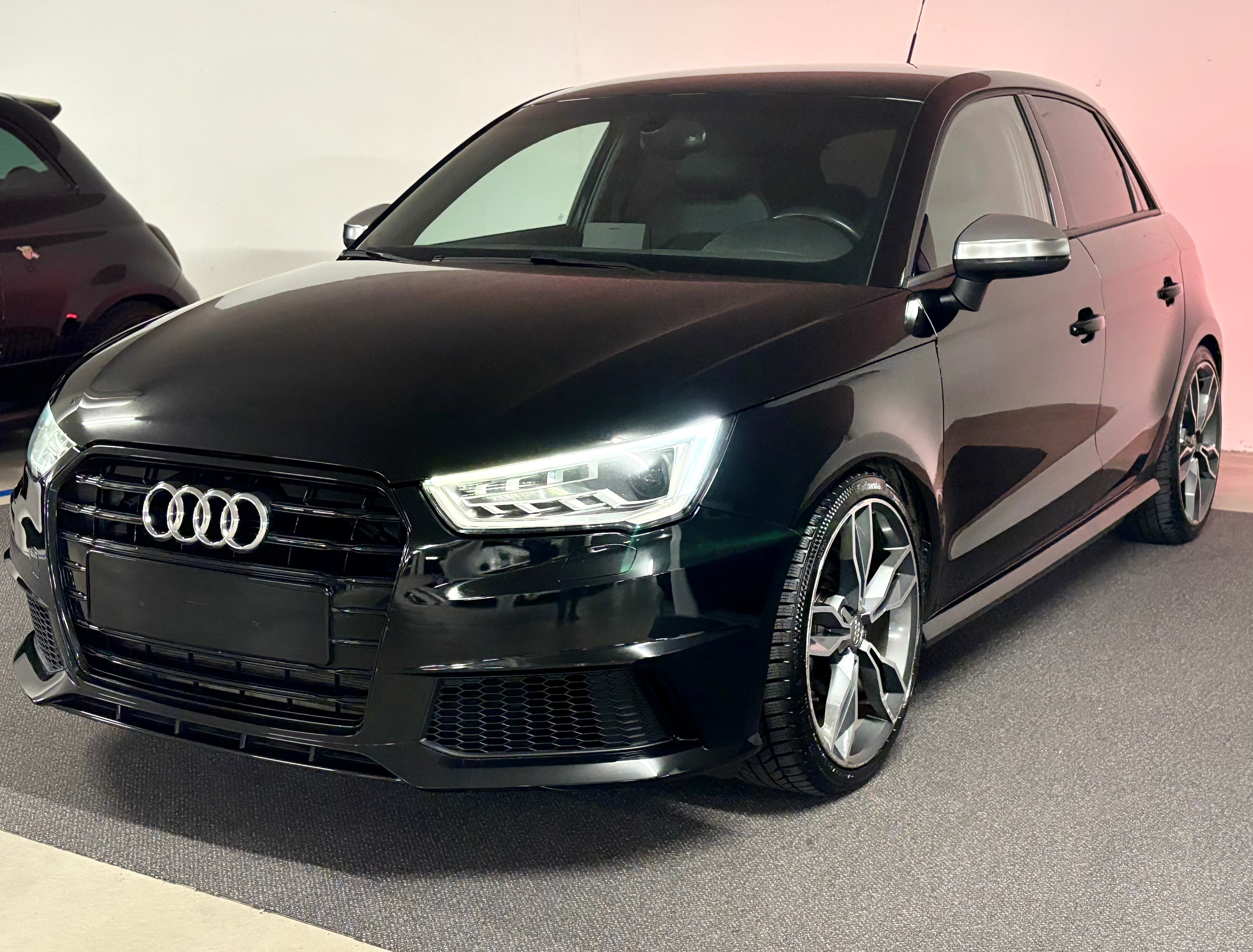 AUDI S1 Sportback 2.0 TFSI quattro AB MFK (11.2025) - Bild 1