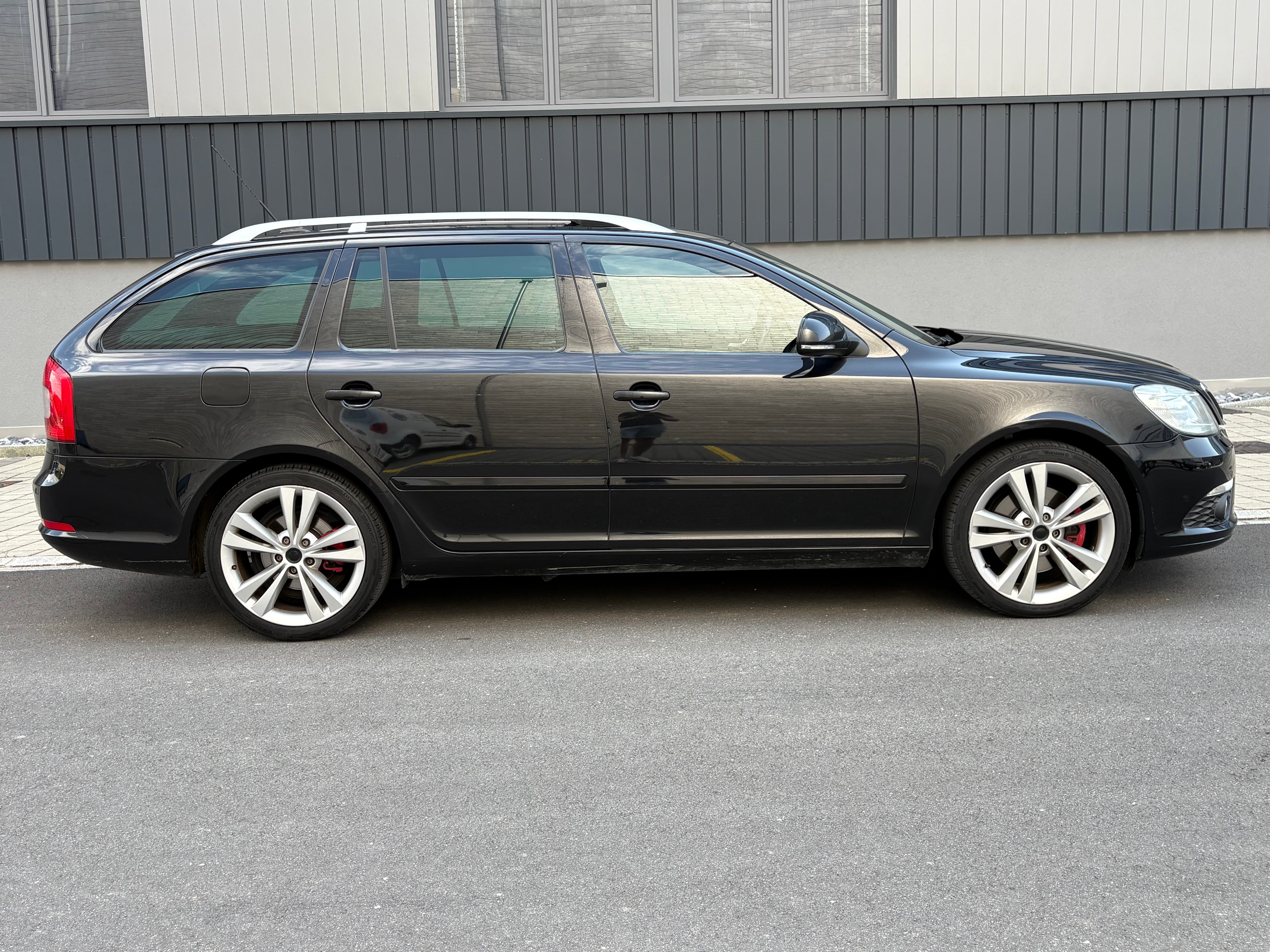 SKODA Octavia Combi 2.0 TSI RS DSG Frisch ab MFK 200PS - Bild 5