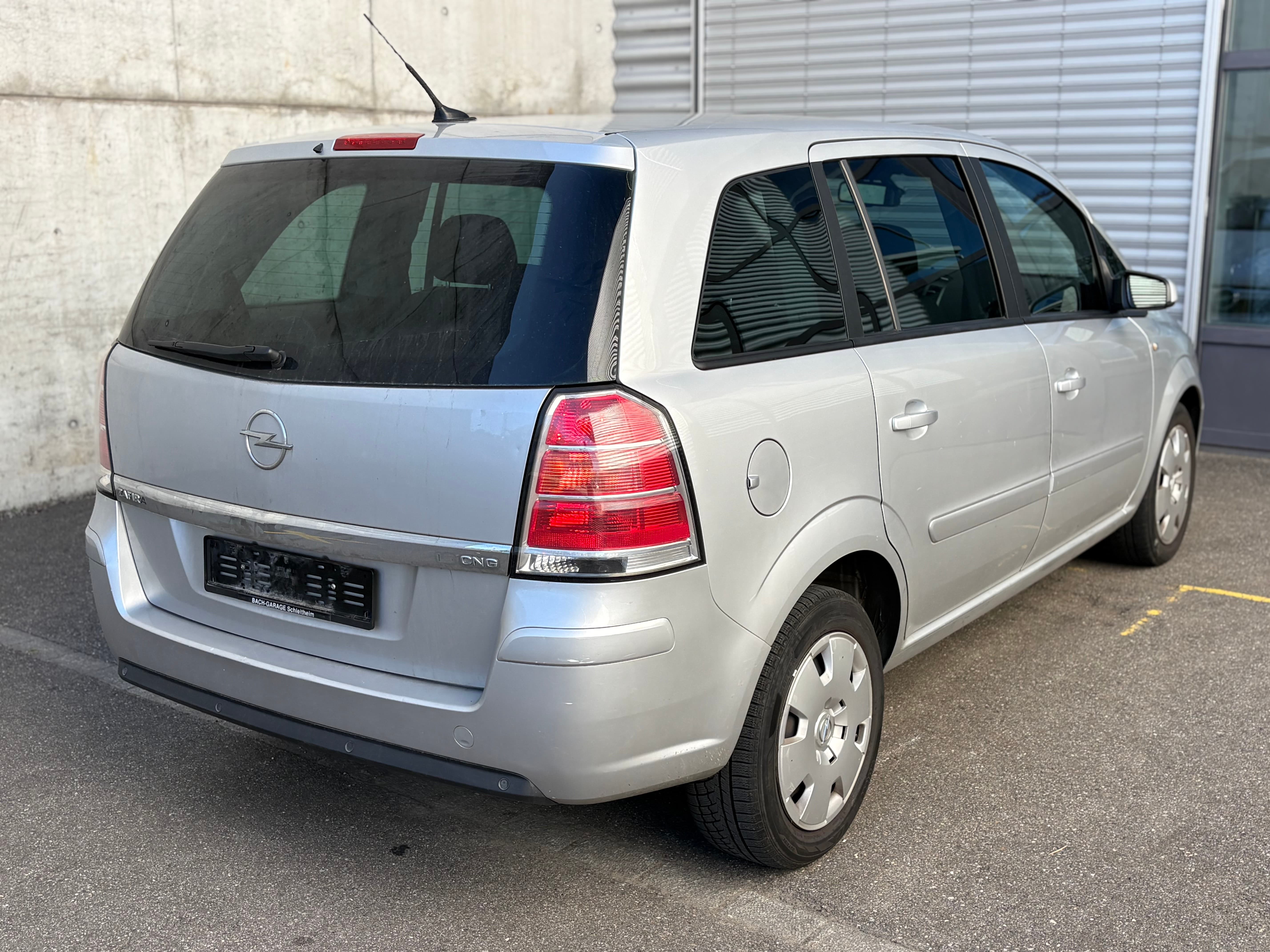 OPEL Zafira 1.6i 16V CNG - Bild 9
