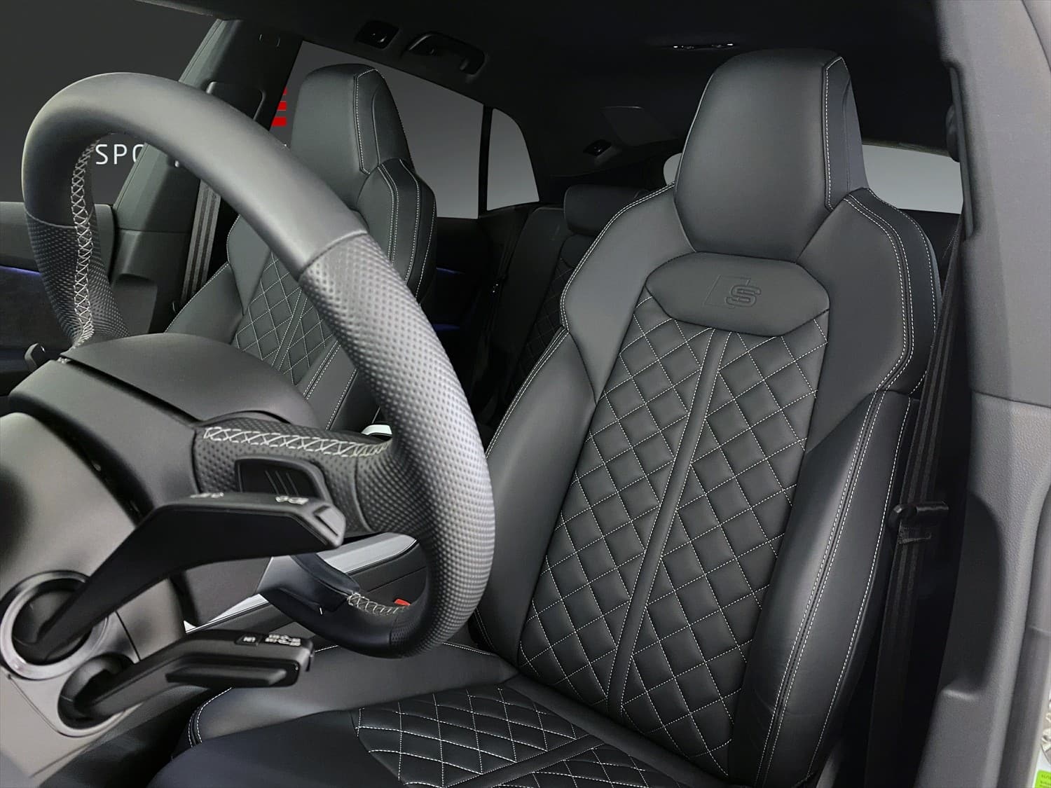 AUDI SQ8 TFSI quattro - Bild 15