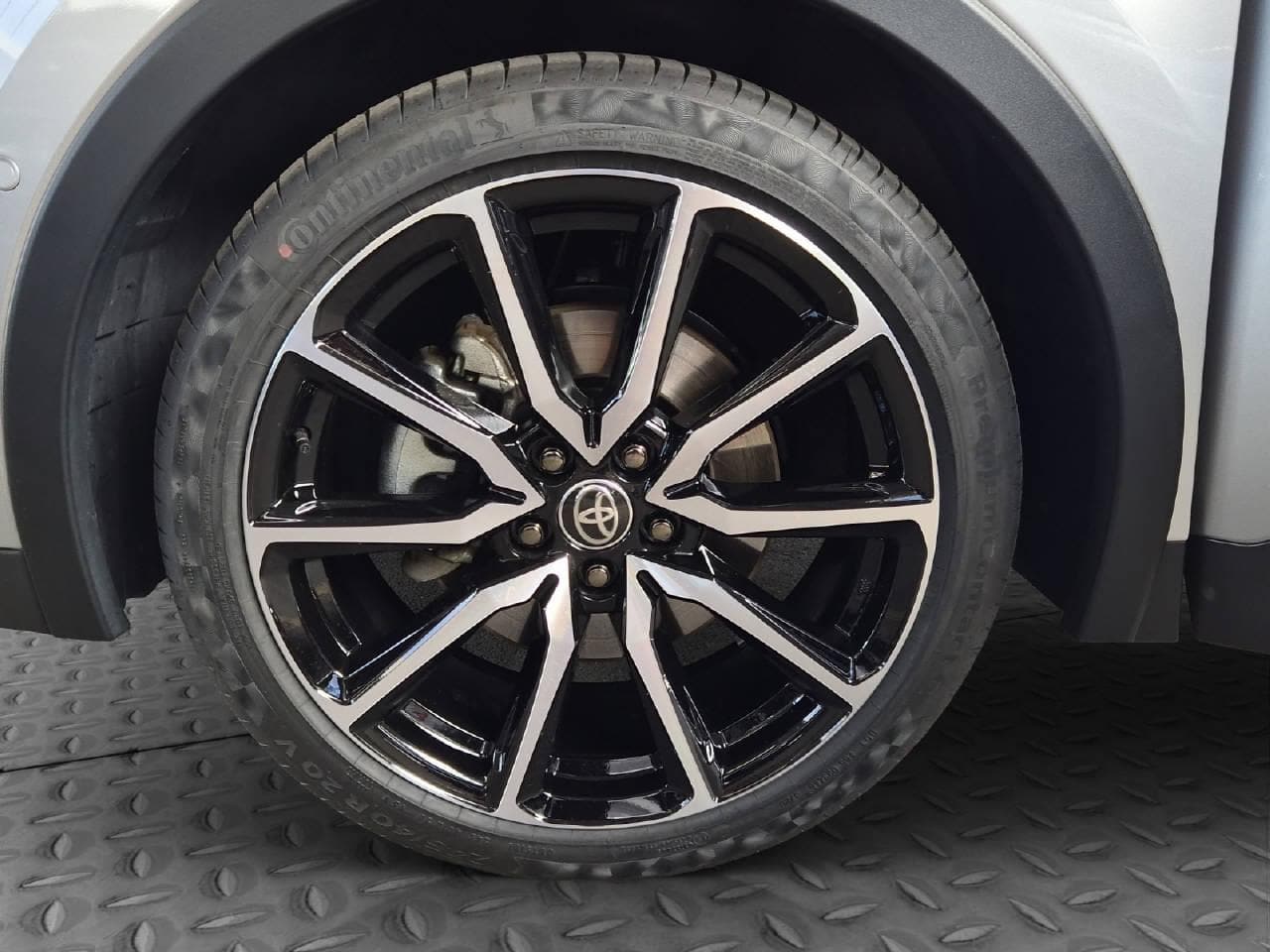 TOYOTA C-HR 2.0 HEV GR Sport 4x4 - Bild 8