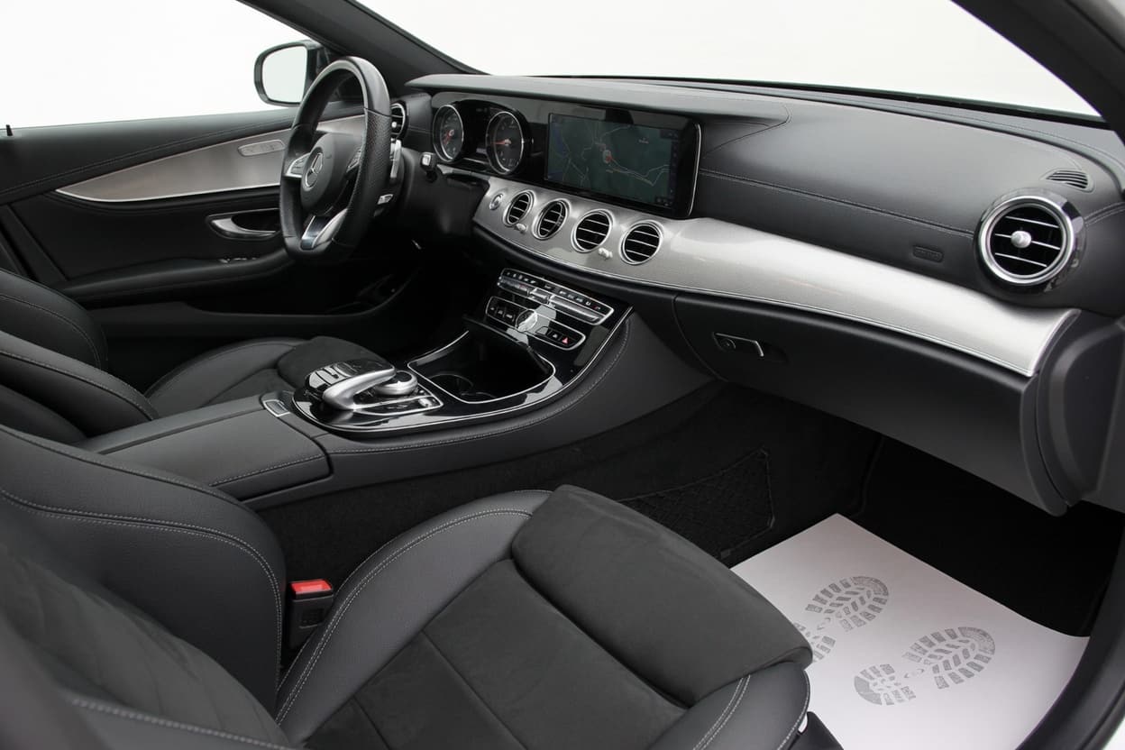 MERCEDES-BENZ E 220 d Swiss Star AMG Line 4Matic 9G-Tronic - Bild 13