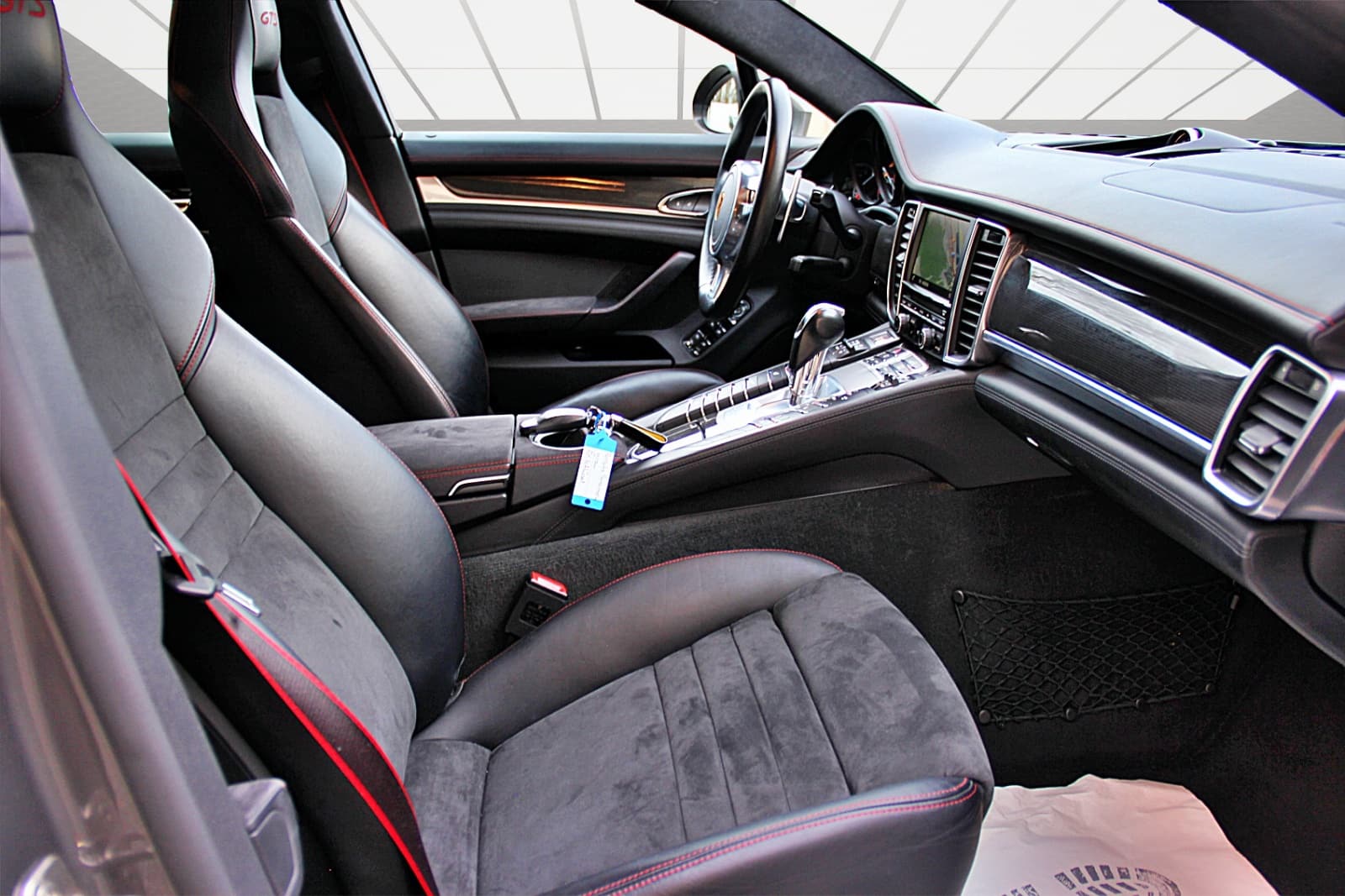 PORSCHE Panamera GTS 4.8 PDK - Bild 14
