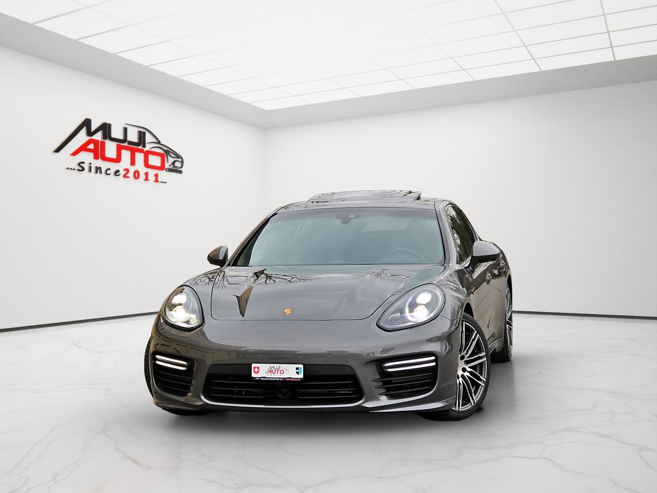 PORSCHE Panamera GTS 4.8 PDK