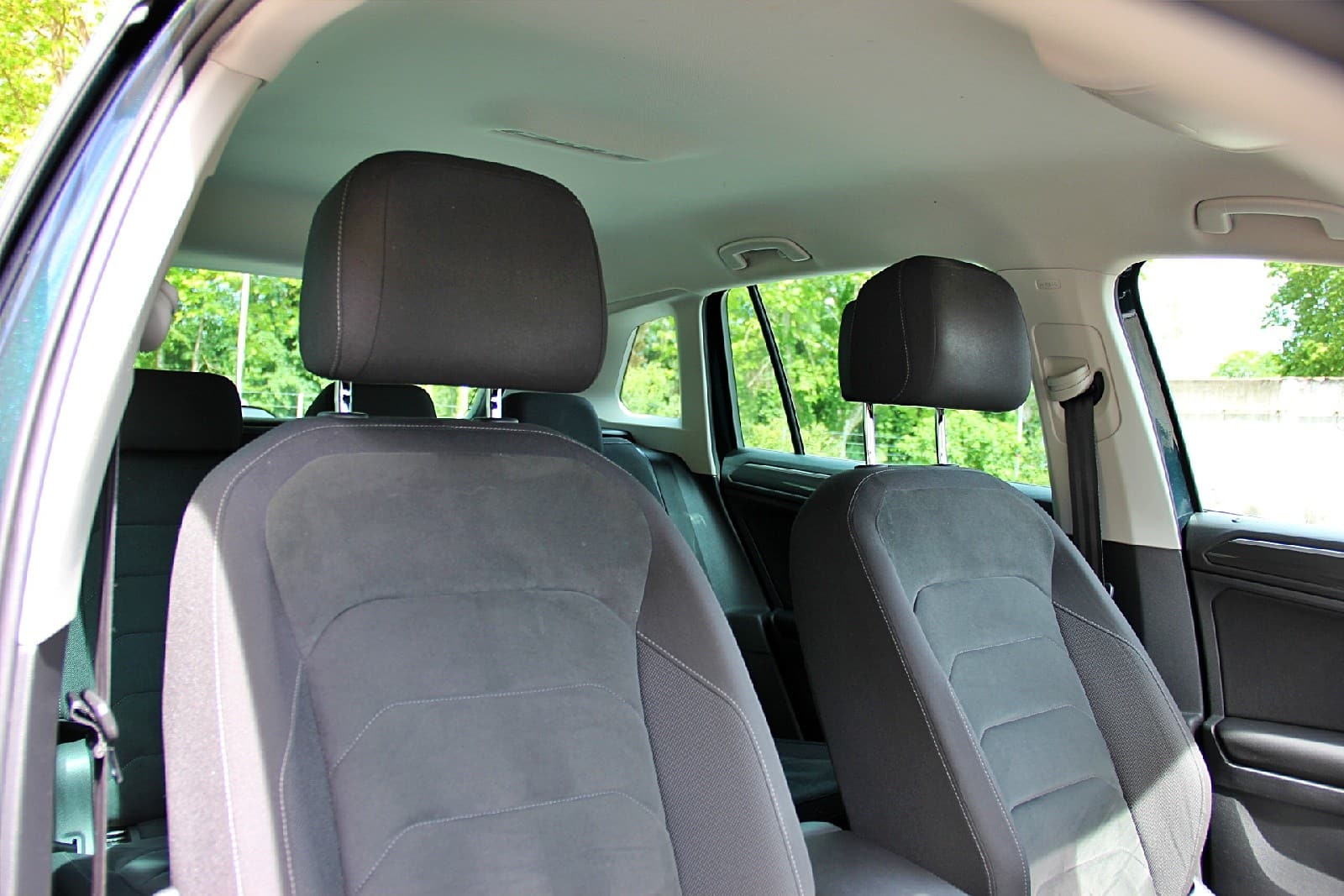 VW Tiguan 2.0 TDI SCR Highline4Motion DSG - Bild 14