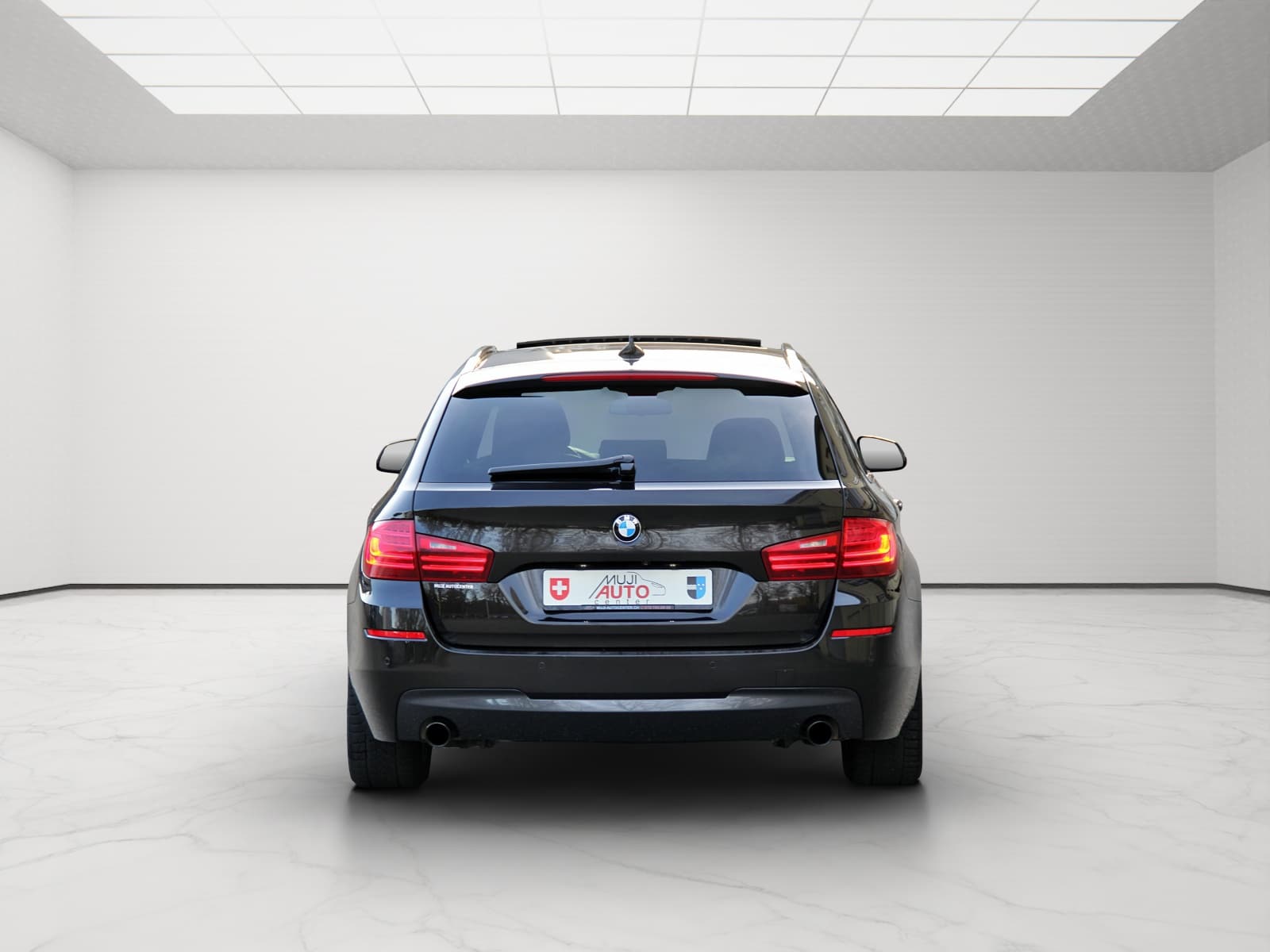BMW 535d Touring xDrive M-Paket Platinum Sport Edition - Bild 4