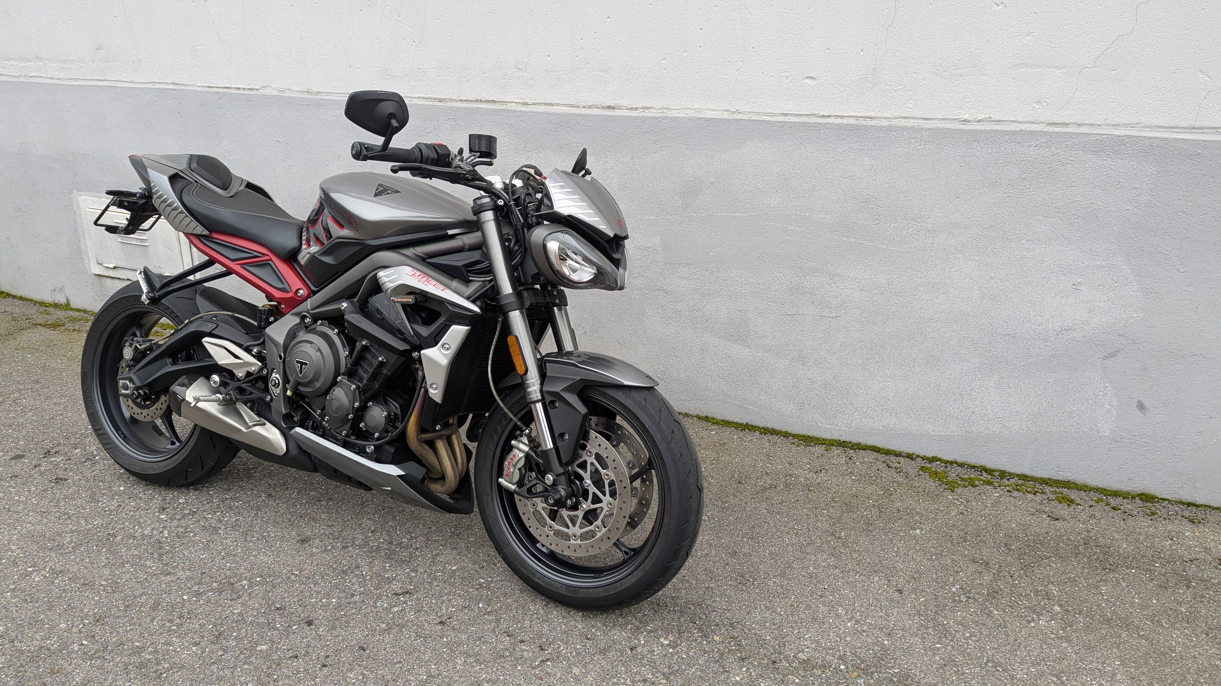 TRIUMPH Street Triple RS 765 ABS - Bild 6