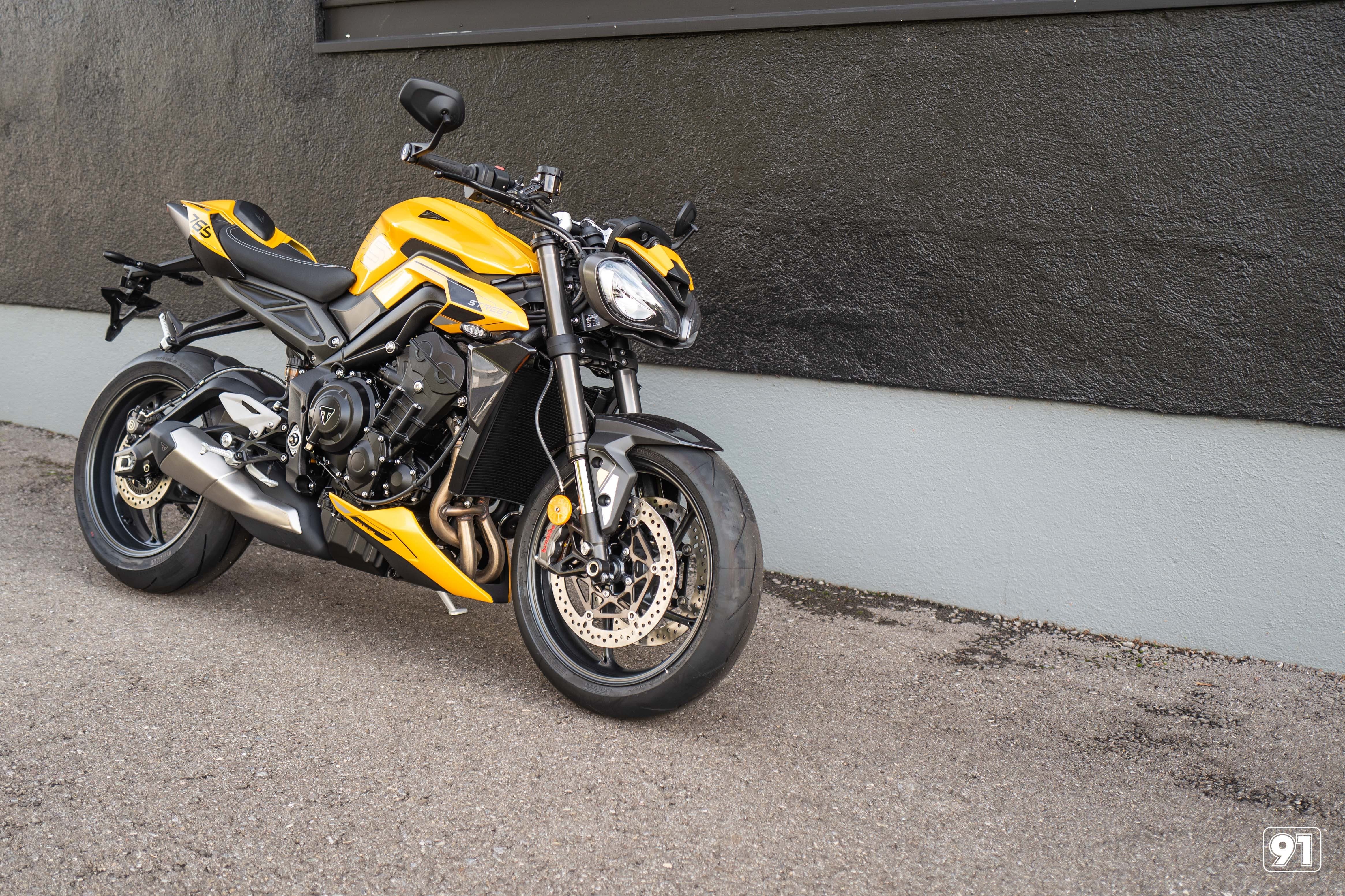 TRIUMPH Street Triple 765 RS - Bild 2