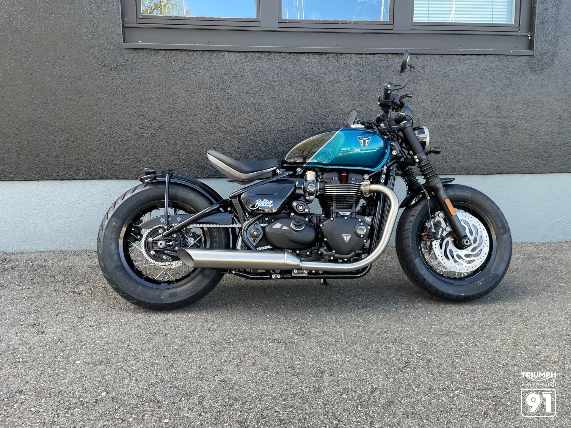 TRIUMPH Triumph Bonneville Bobber 1200 - Bild 1
